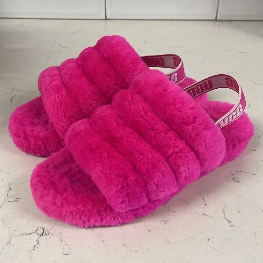 UGG Fluff Yeah Slide Kids Youth Size 4 Rock Rose -Hot Pink